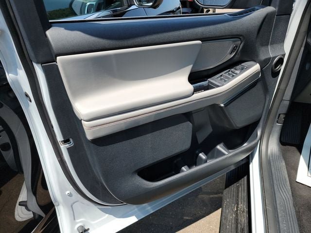 Certified 2025 Ford Expedition Max Active AWD/4WD image 12