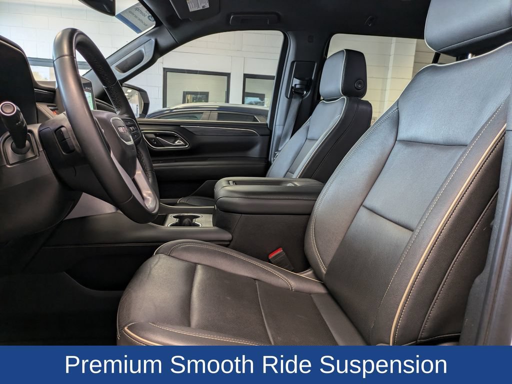 Used 2023 GMC Yukon SLT AWD/4WD image 16