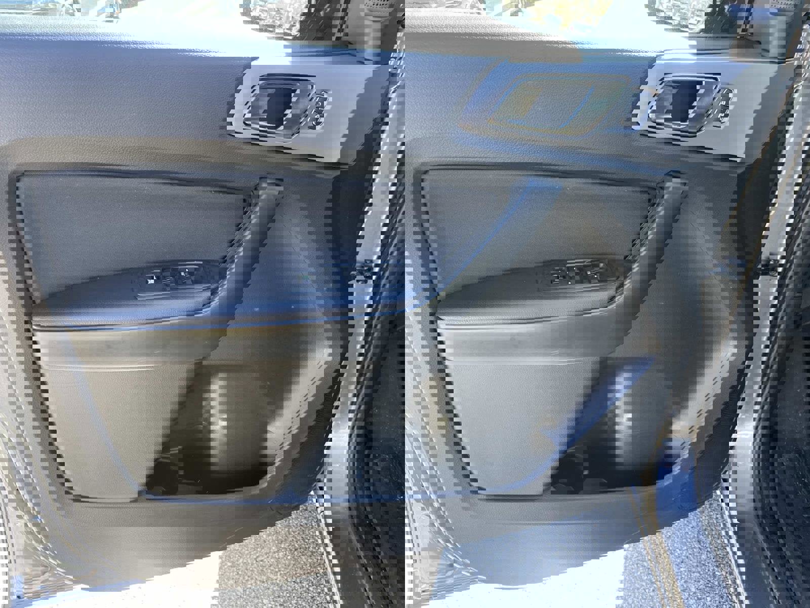 Certified 2023 Ford Ranger XLT w/ Equipment Group 301A Mid image 17