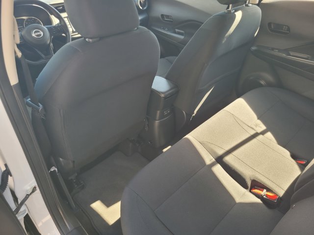 Used 2023 Nissan Kicks S FWD image 12