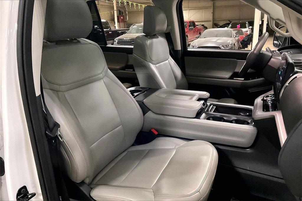 Certified 2025 Ford Expedition Max Active image 7