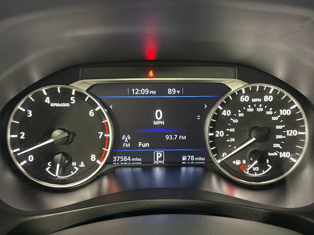Used 2023 Nissan Altima 2.5 SR FWD image 19