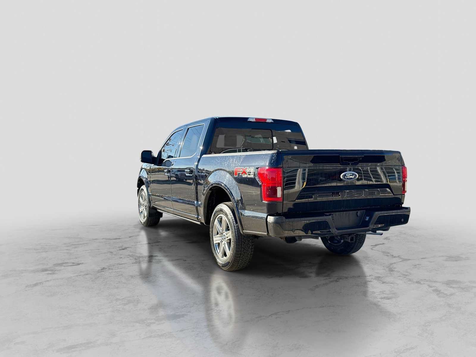 Certified 2019 Ford F150 Lariat w/ Equipment Group 502A Luxury AWD/4WD image 4