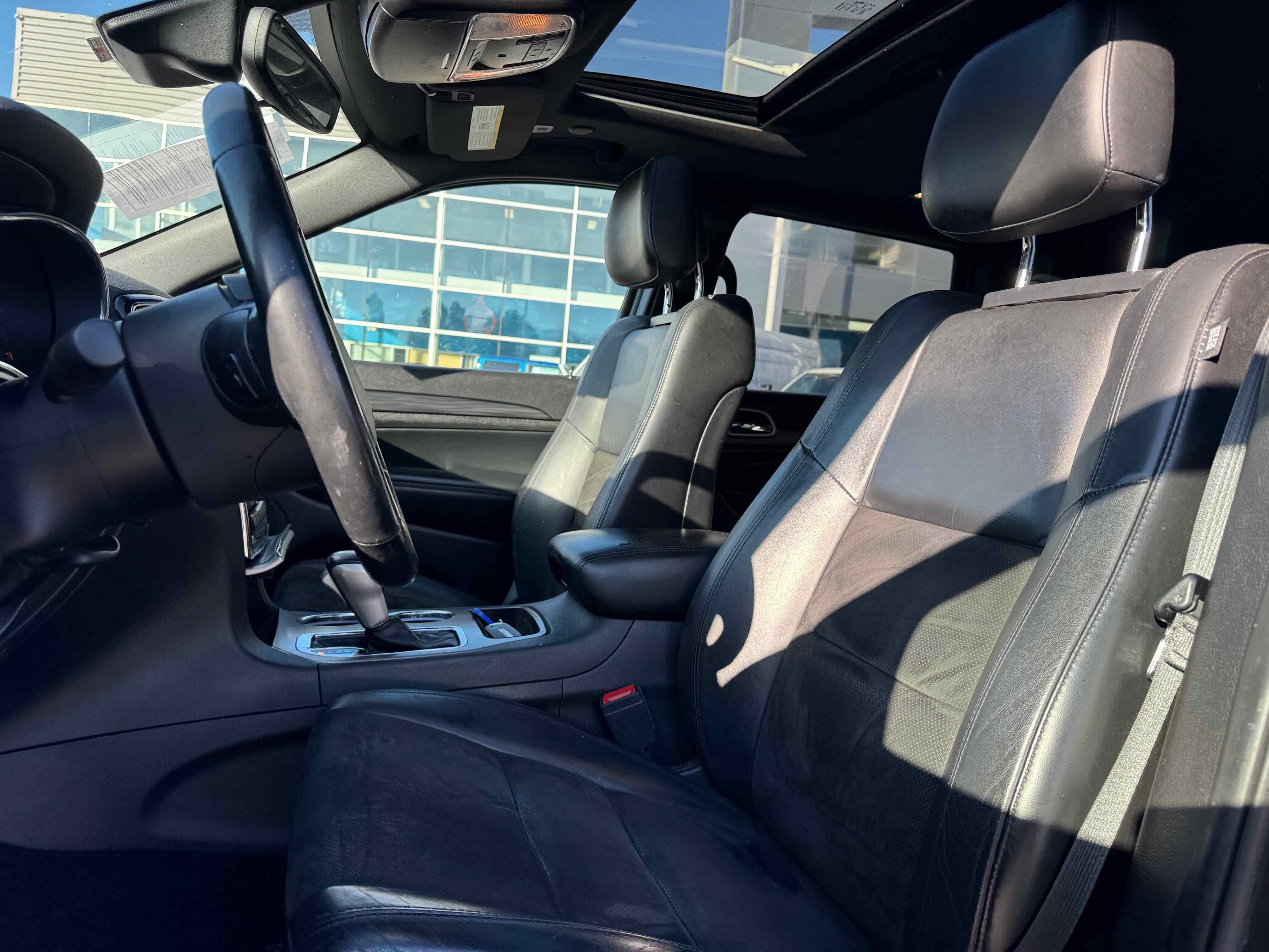 Used 2021 Jeep Grand Cherokee Laredo X image 15