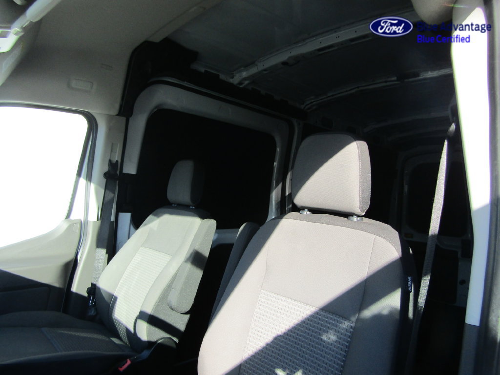Certified 2026 Ford Transit 250 148 Medium Roof w/ Load Area Protection Package RWD image 5