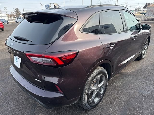 Certified 2023 Ford Escape ST-Line w/ Tech Pack #1 image 5