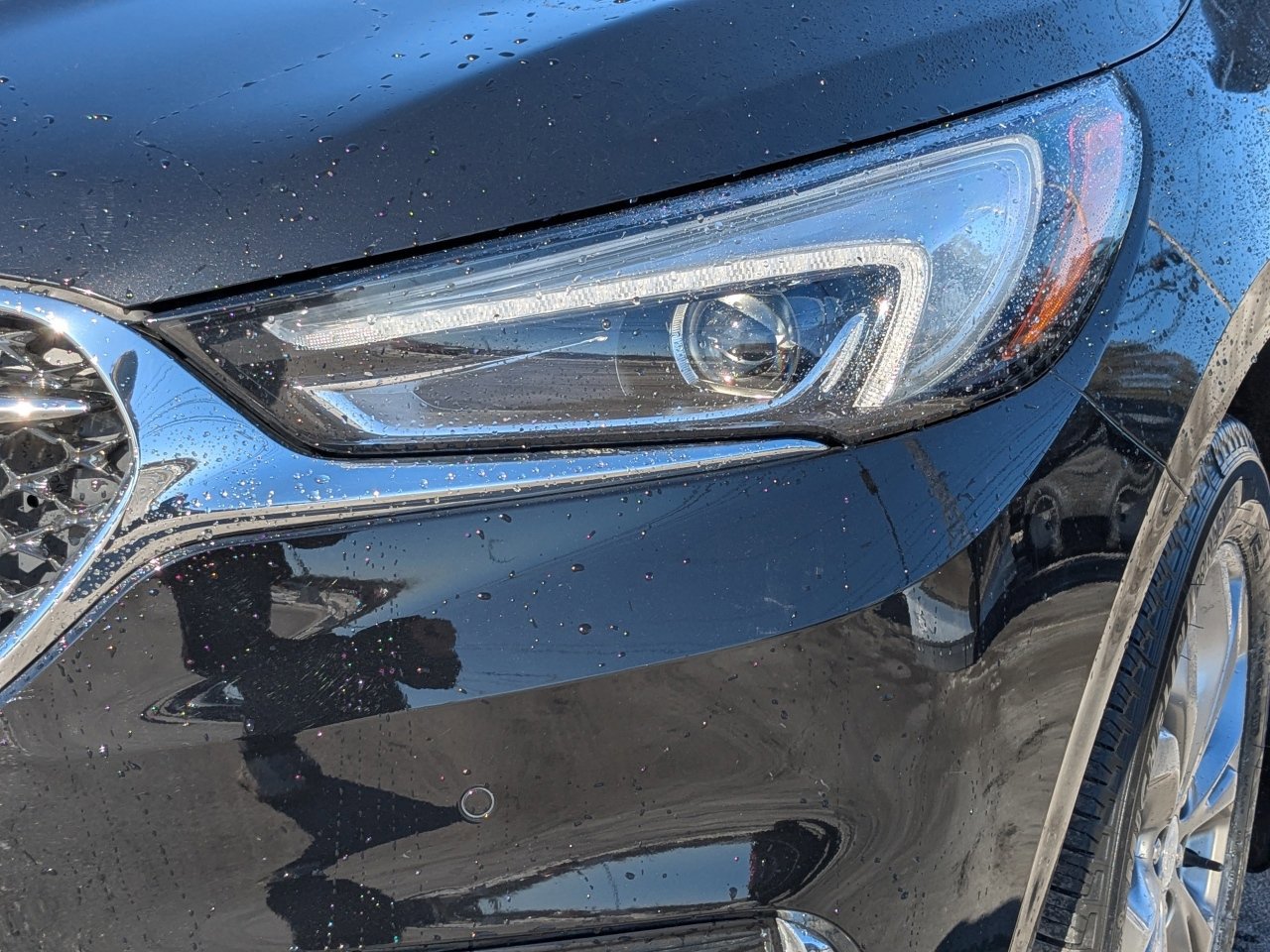 Used 2021 Buick Enclave Avenir w/ Avenir Technology Package image 11