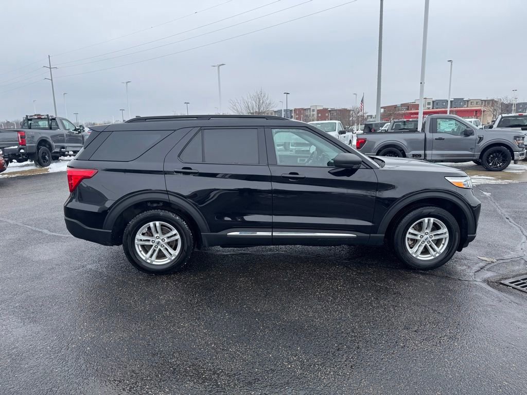 Certified 2023 Ford Explorer XLT w/ Equipment Group 202A image 8