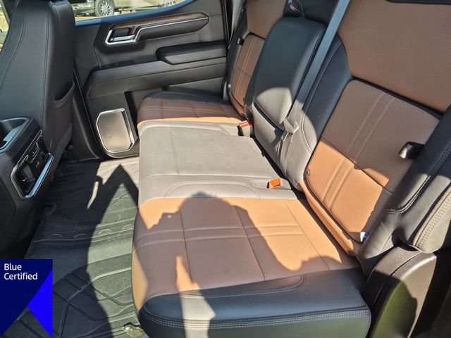 Used 2024 Chevrolet Silverado 1500 High Country w/ High Country Premium Package AWD/4WD image 26