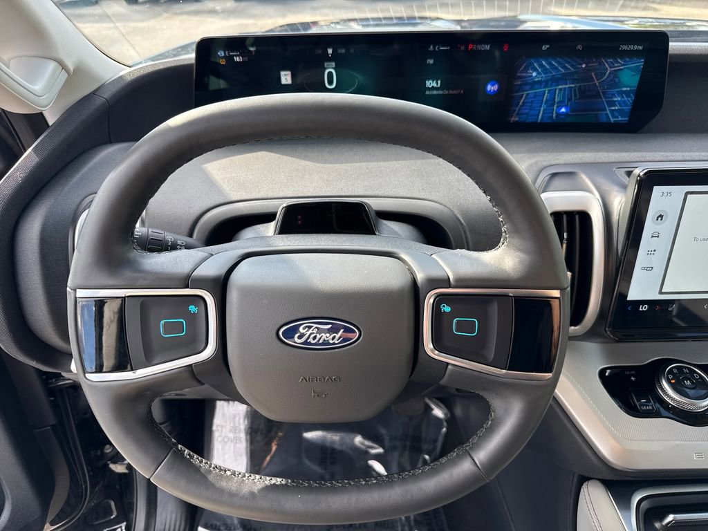 Certified 2025 Ford Expedition Active image 15