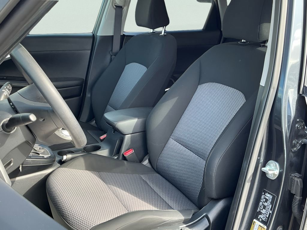 Used 2024 Kia Soul LX w/ Option Group 015 image 25