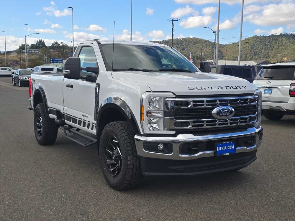 Certified 2025 Ford F350 XLT w/ FX4 Off-Road Package AWD/4WD image 7
