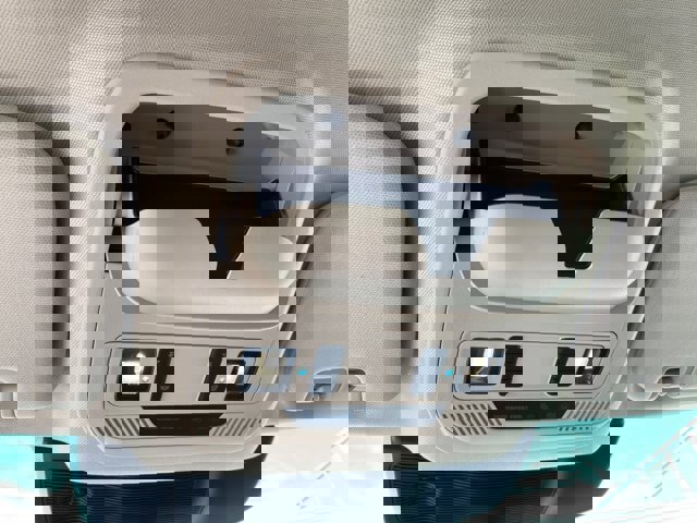 Certified 2022 Ford Explorer XLT w/ Equipment Group 202A image 23