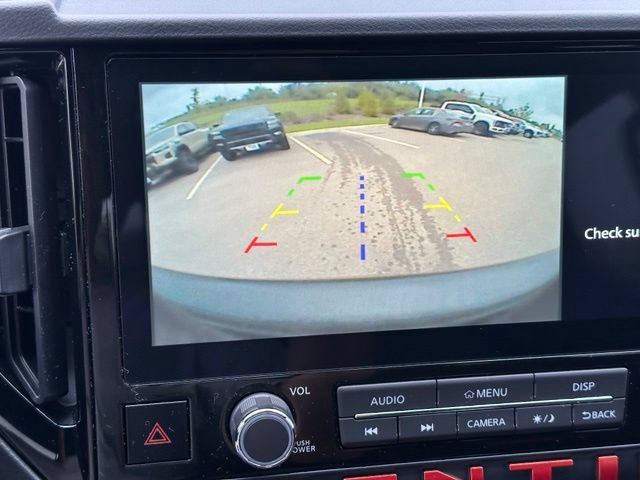 Used 2025 Nissan Frontier PRO-4X AWD/4WD image 41