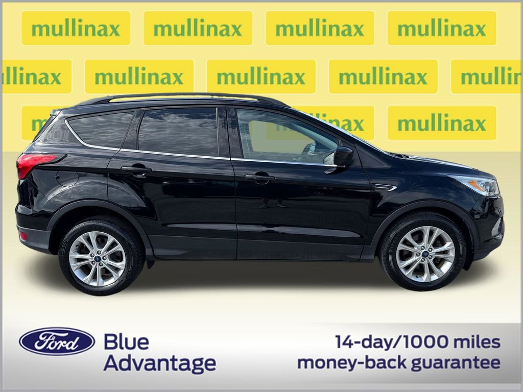 Certified 2019 Ford Escape SEL FWD image 2