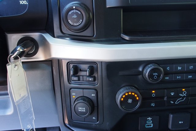 Certified 2023 Ford F350 XL w/ 360-Degree Camera Package AWD/4WD image 24
