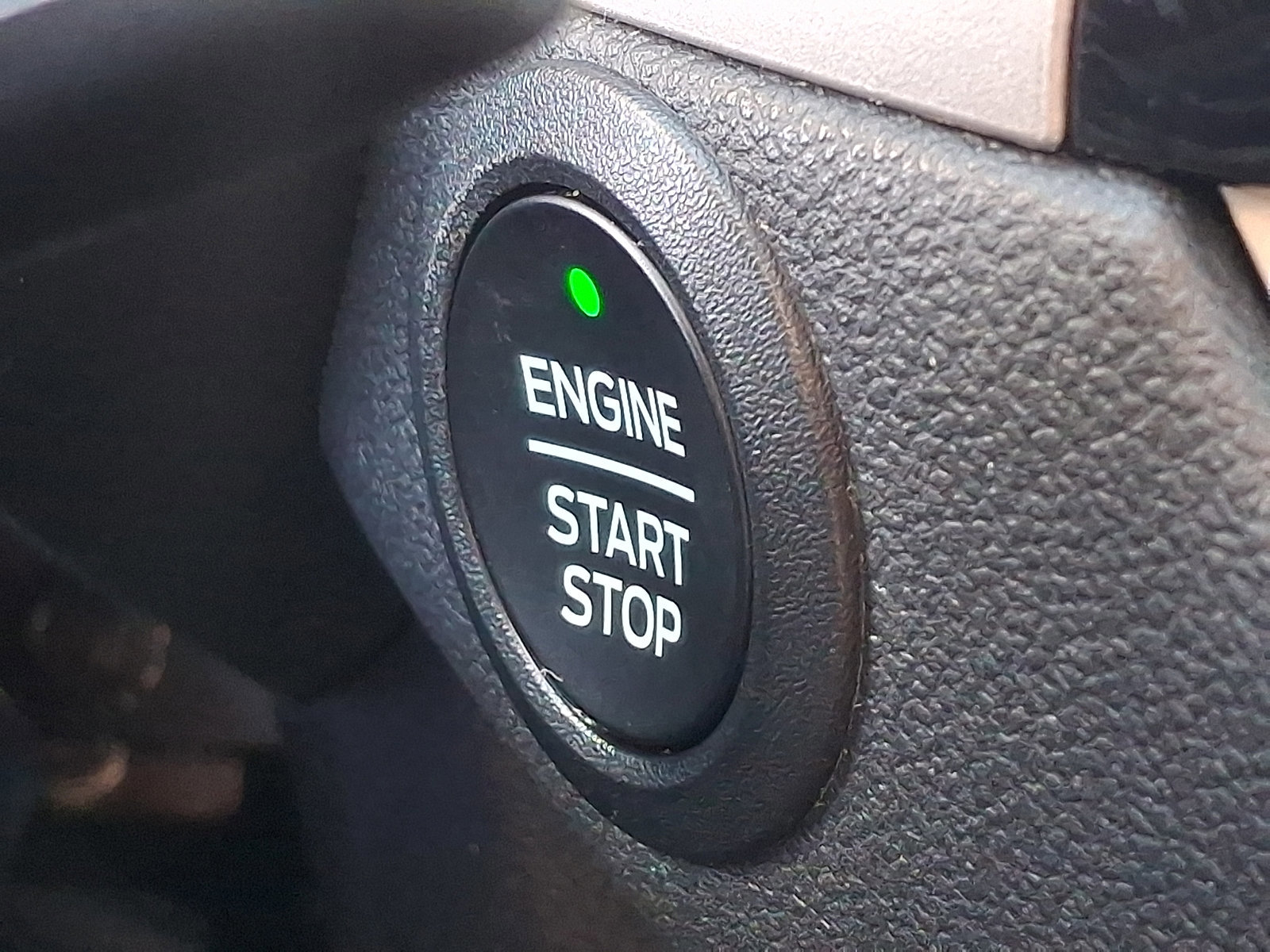 Certified 2022 Ford Escape SE w/ Convenience Package image 22