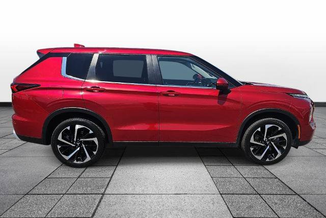 Used 2022 Mitsubishi Outlander SE AWD/4WD image 4