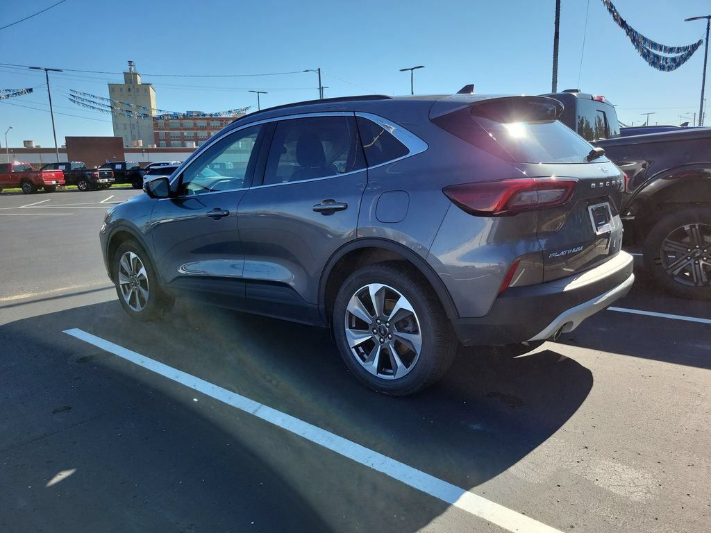Certified 2023 Ford Escape Platinum AWD/4WD image 4