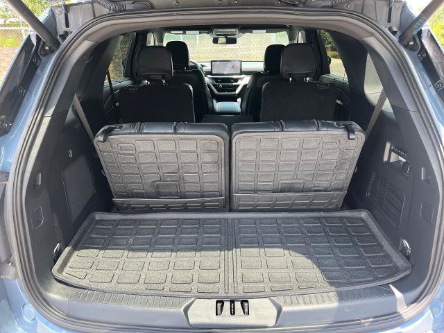 Certified 2025 Ford Explorer ST-Line w/ Premium Package RWD image 20
