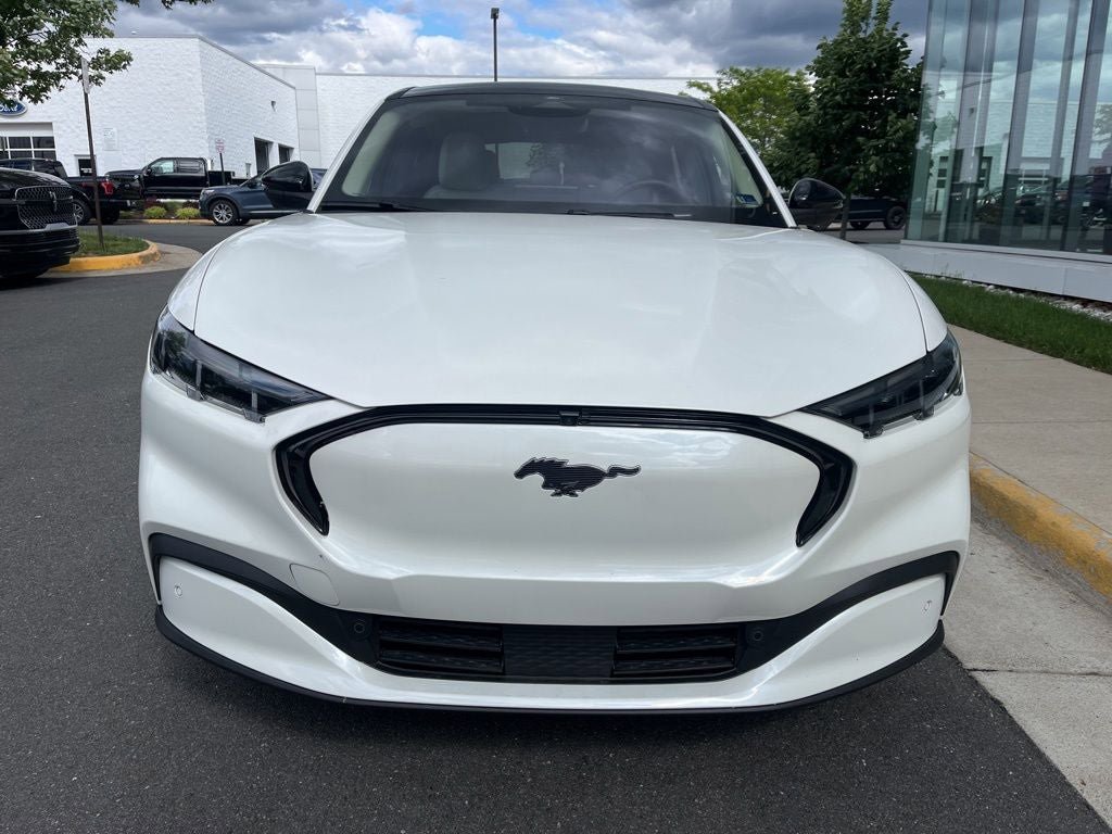 Certified 2025 Ford Mustang Mach-E Premium AWD/4WD image 2