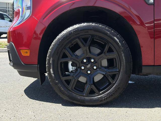 Certified 2025 Ford Maverick XLT w/ Black Appearance Package AWD/4WD image 27