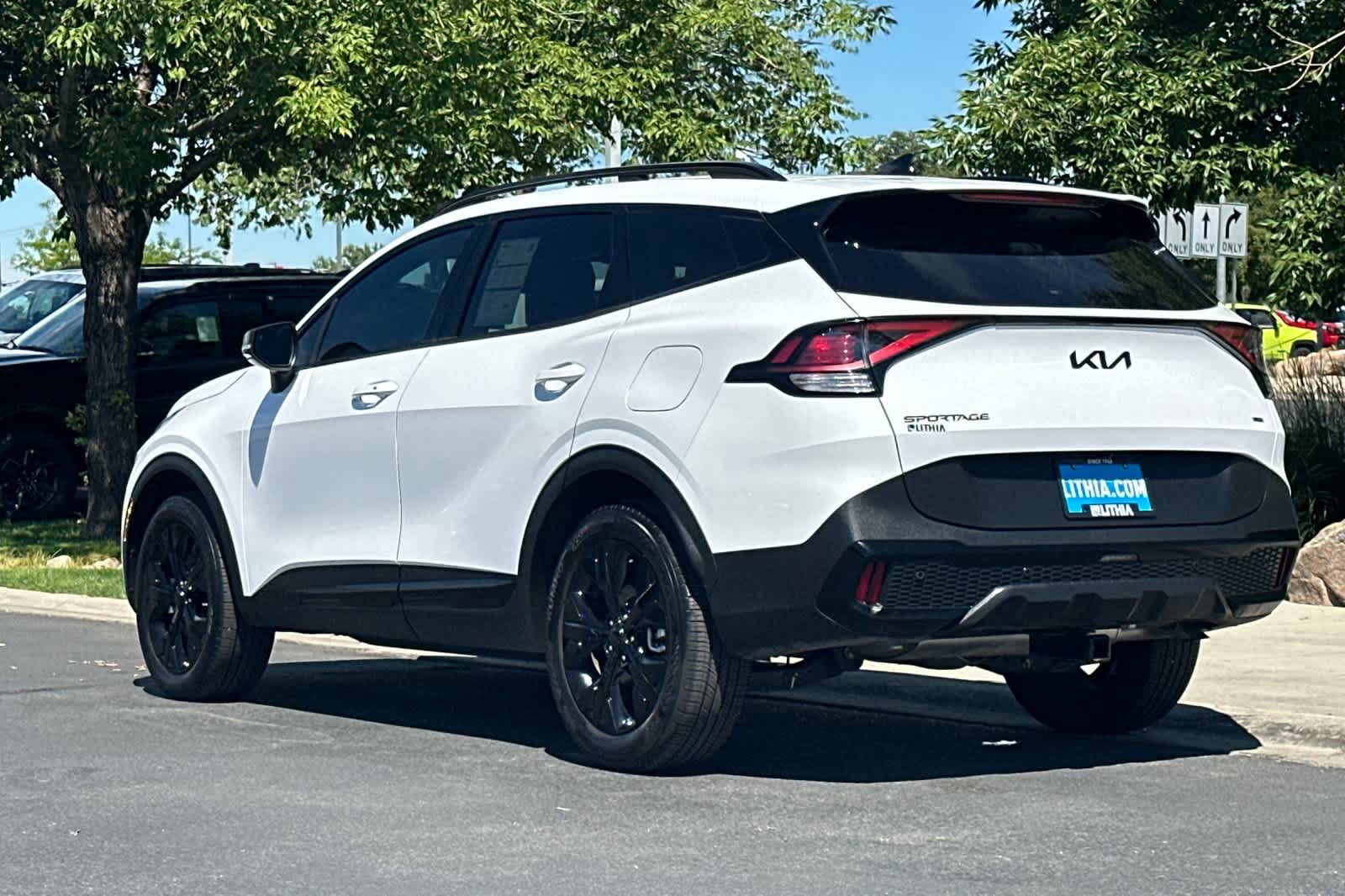 Used 2025 Kia Sportage X-Line AWD/4WD image 6