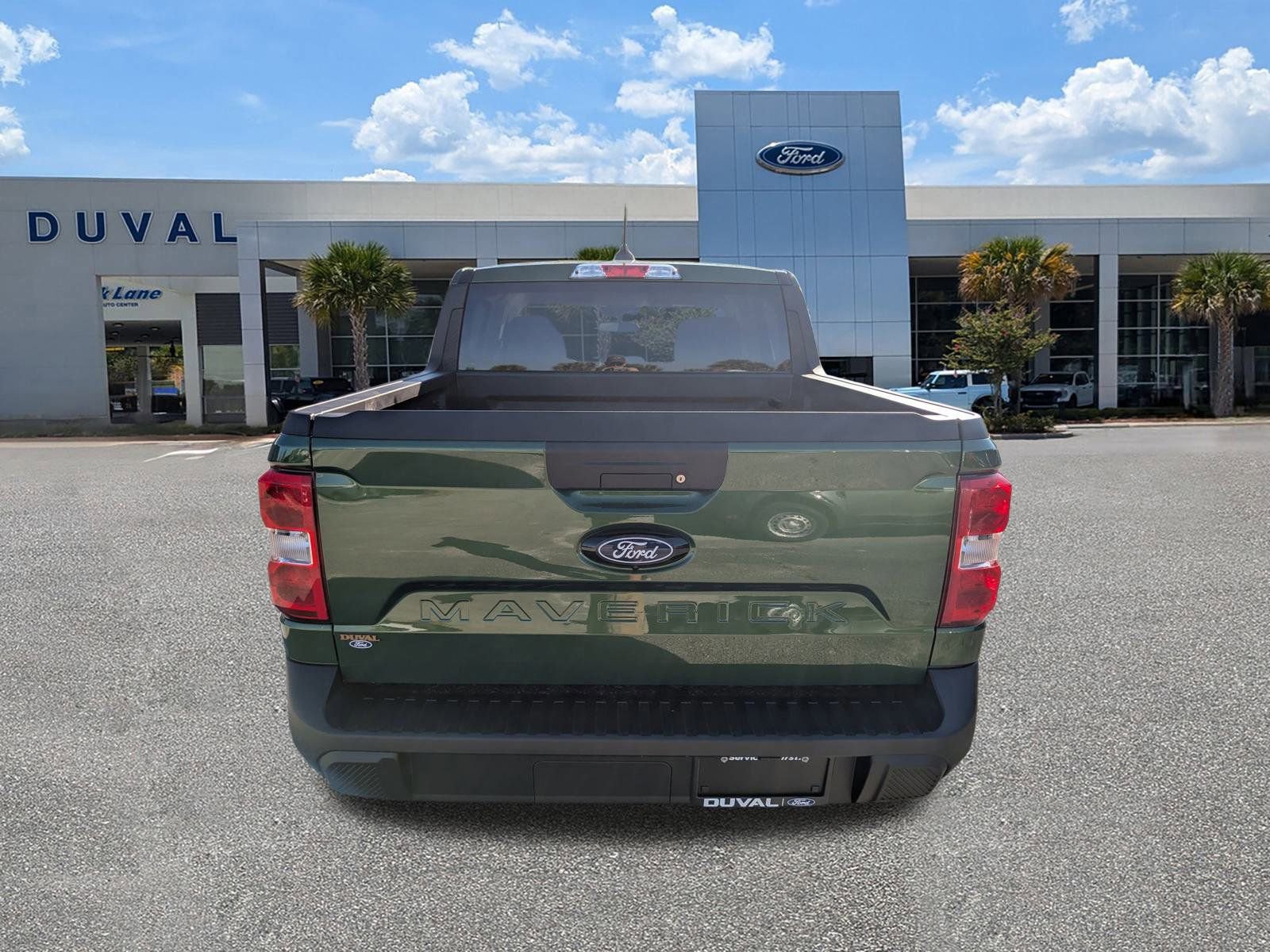 Certified 2025 Ford Maverick XL w/ Equipment Group 101A image 4