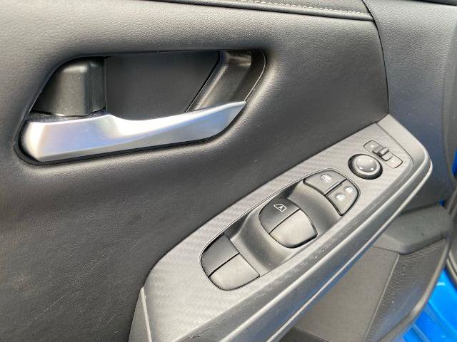Used 2025 Nissan Sentra SV FWD image 13