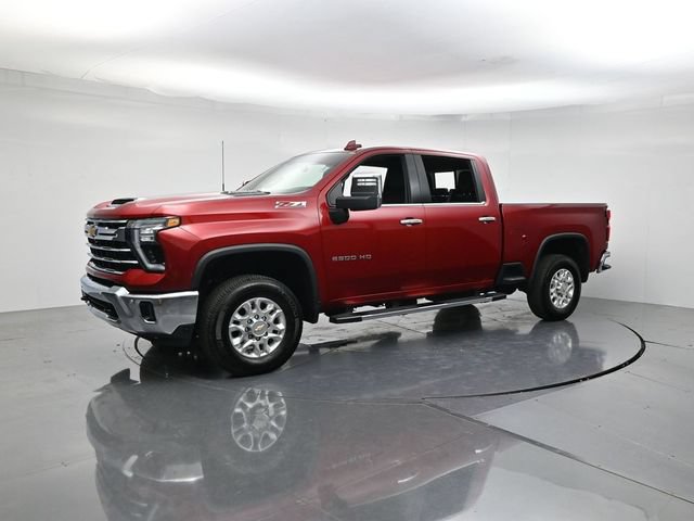 Used 2025 Chevrolet Silverado 2500 LTZ w/ LTZ Convenience Package AWD/4WD image 6