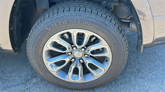 Used 2021 RAM 1500 Laramie w/ Sport Appearance Package AWD/4WD image 6