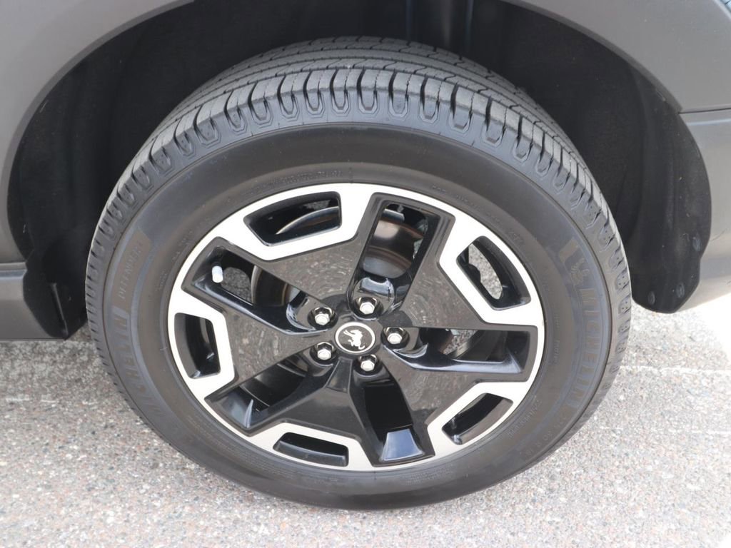 Certified 2023 Ford Bronco Sport Outer Banks AWD/4WD image 16