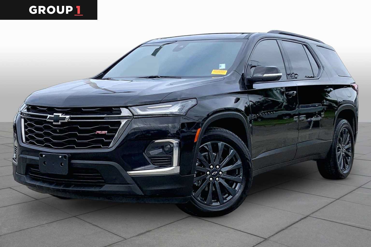 Used 2023 Chevrolet Traverse RS FWD video 1