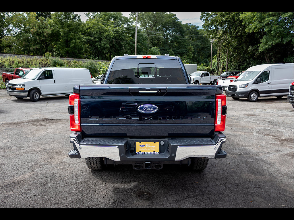 Certified 2023 Ford F250 Lariat w/ Lariat Ultimate Package AWD/4WD image 6