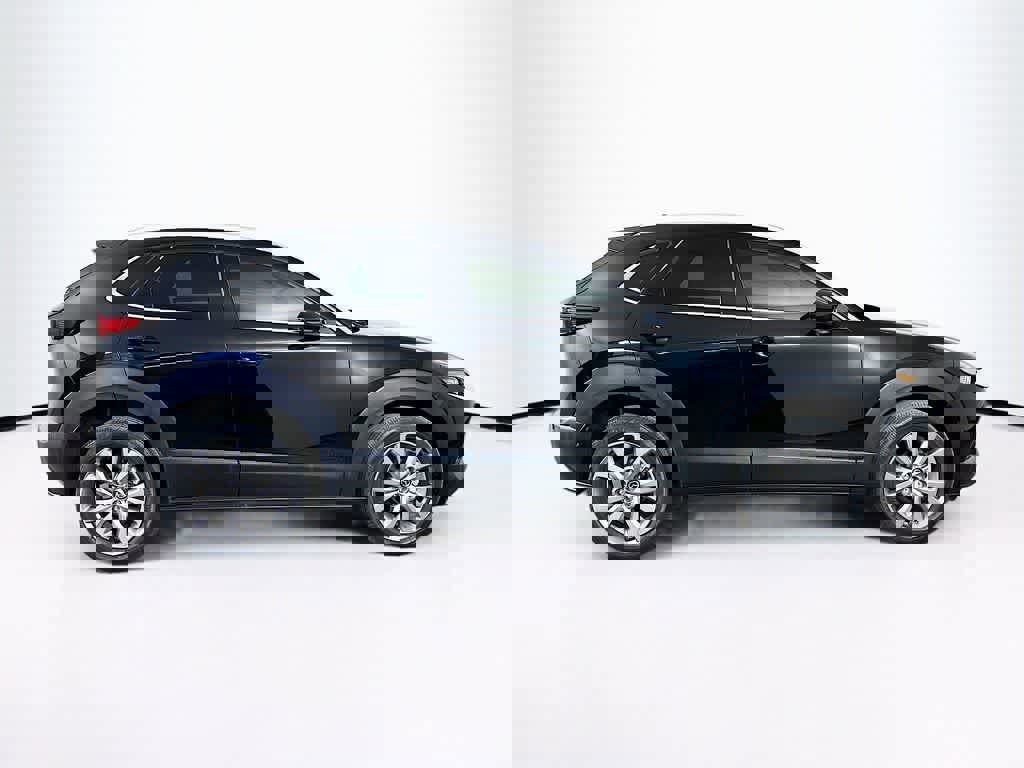 Used 2021 MAZDA CX-30 FWD 2.5 S w/ Premium Package image 26