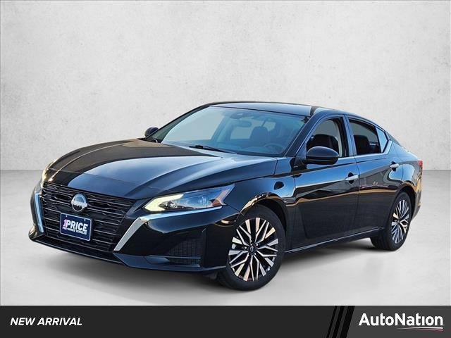 Used 2025 Nissan Altima 2.5 SV image 7