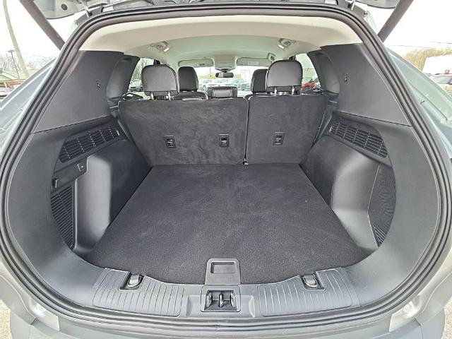 Certified 2023 Ford Escape Platinum w/ Premium Technology Package AWD/4WD image 38