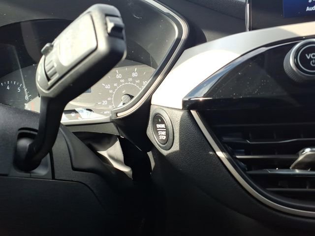 Certified 2022 Ford Escape SE w/ SE Sport Appearance Package image 23