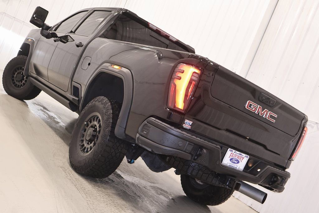 Used 2024 GMC Sierra 2500 AT4X w/ AT4X AEV Edition image 4
