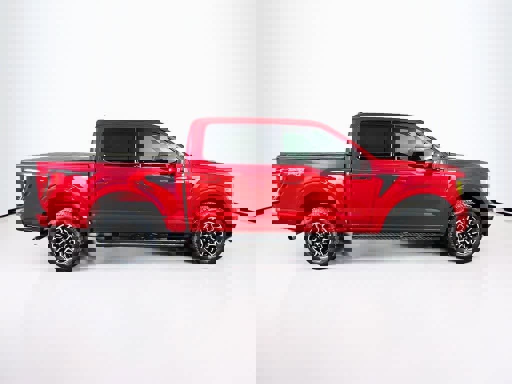 Certified 2022 Ford F150 XLT w/ Equipment Group 302A High image 6