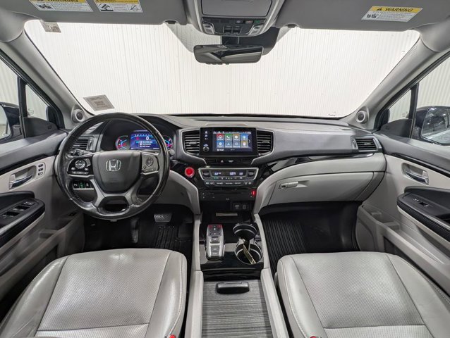 Used 2019 Honda Pilot Elite image 2
