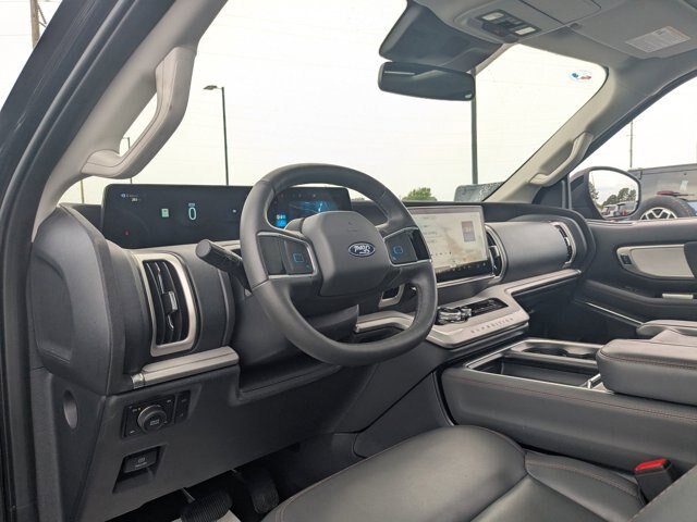 Certified 2025 Ford Expedition Max Active AWD/4WD image 15
