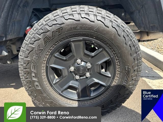 Used 2023 Jeep Gladiator Mojave w/ Cold Weather Group AWD/4WD image 20