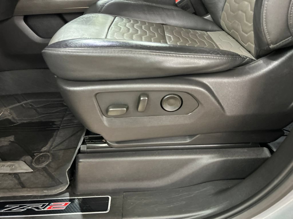 Used 2024 Chevrolet Silverado 1500 ZR2 AWD/4WD image 12