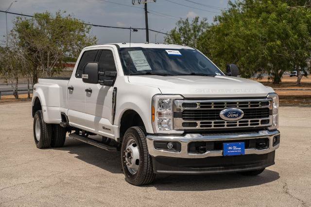 Certified 2026 Ford F350 XLT AWD/4WD image 2
