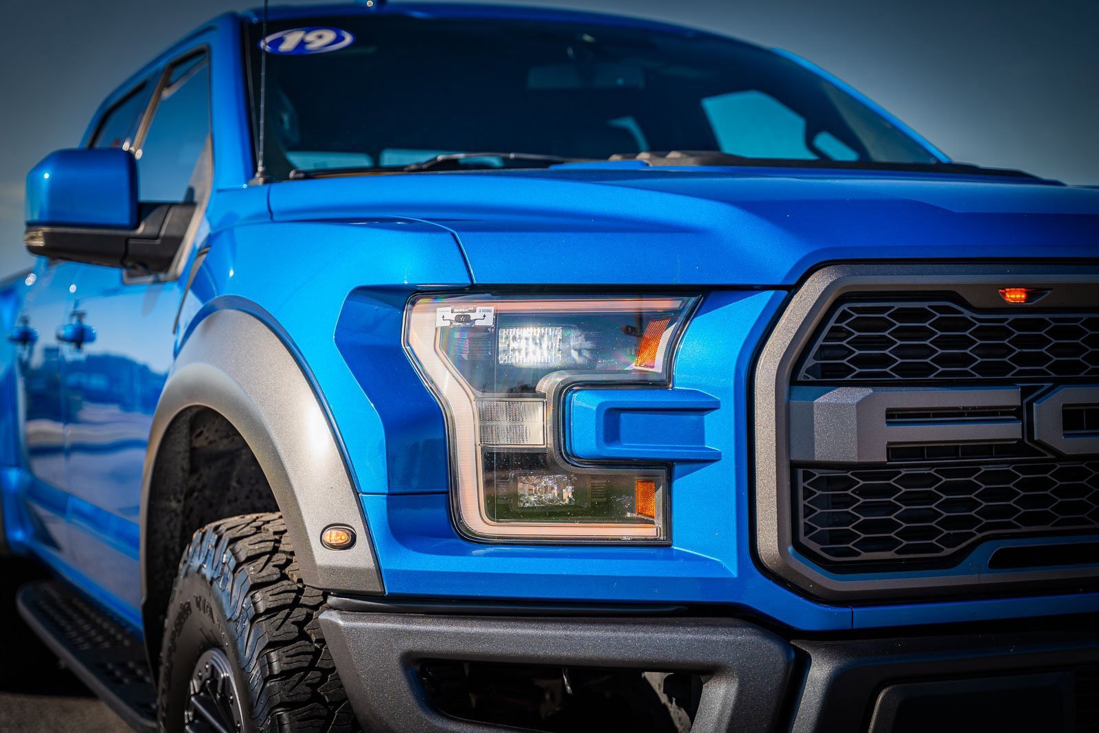 Certified 2019 Ford F150 Raptor w/ Equipment Group 802A Luxury image 8