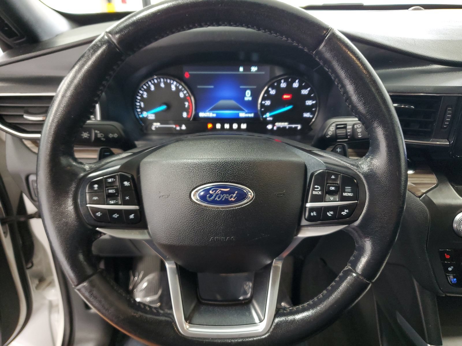 Certified 2020 Ford Explorer Limited w/ Hybrid Equipment Group 310A AWD/4WD image 20