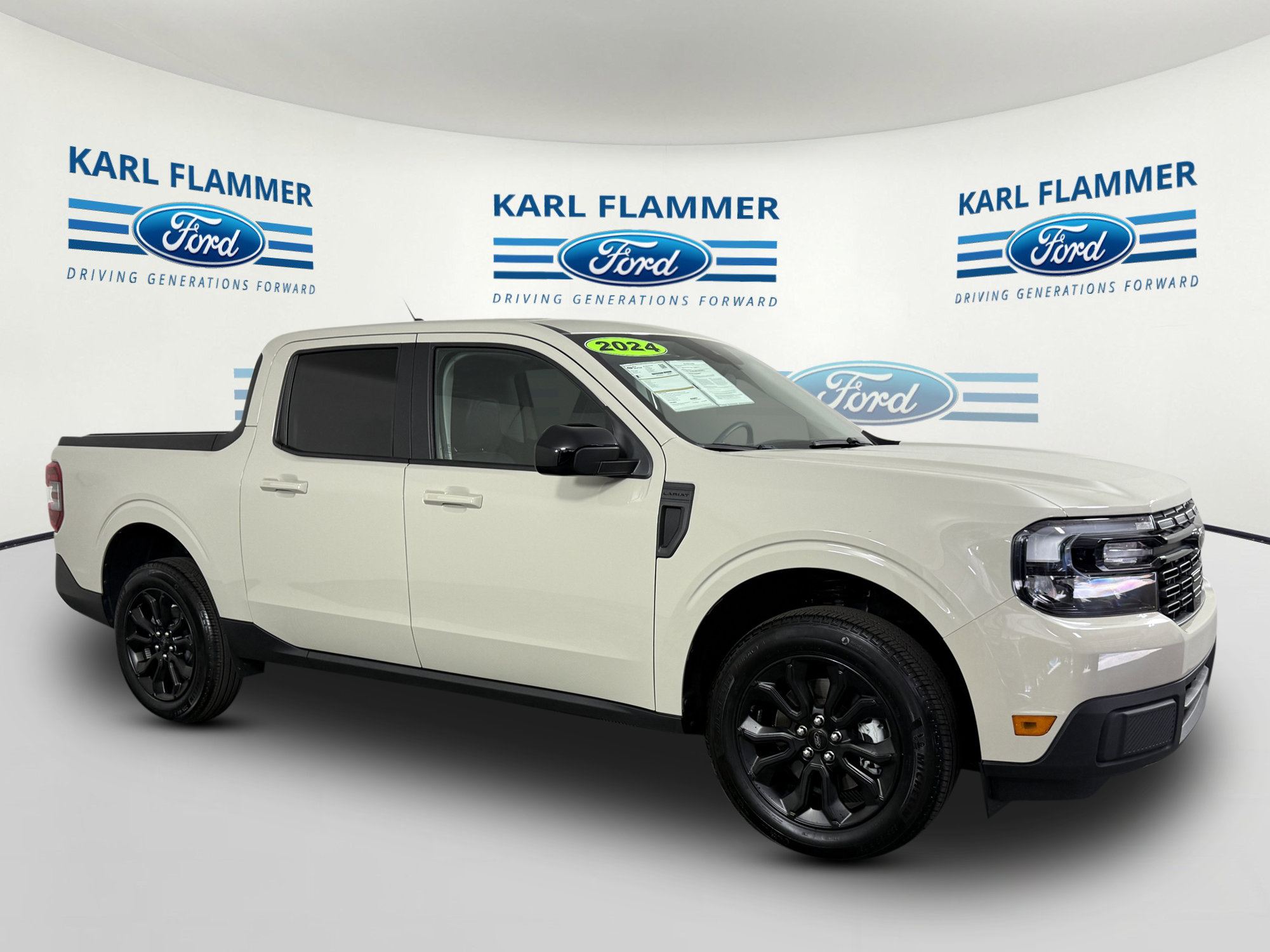 Certified 2024 Ford Maverick Lariat w/ Black Appearance Package