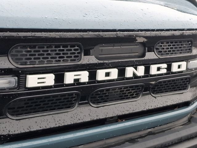 Certified 2022 Ford Bronco Outer Banks w/ Sasquatch Package image 9