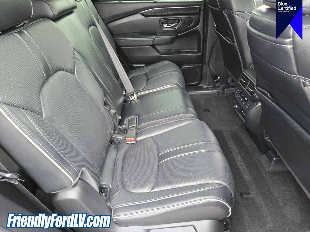 Used 2025 Honda Pilot Elite image 20